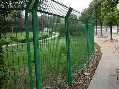 浸塑護(hù)欄網(wǎng)