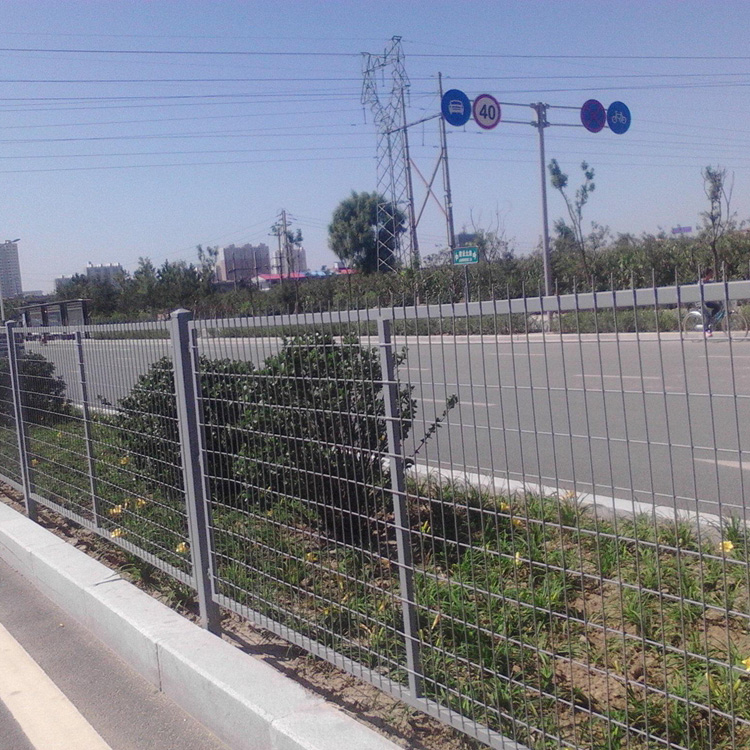 寧夏公路護欄網案例