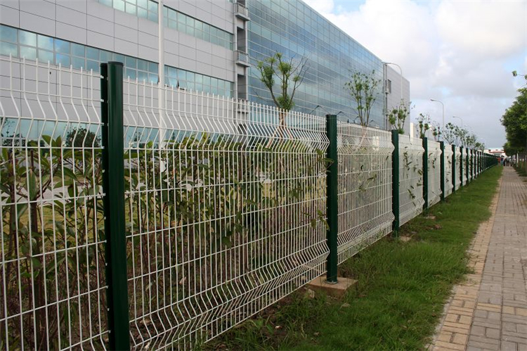 場區(qū)隔離柵圍欄